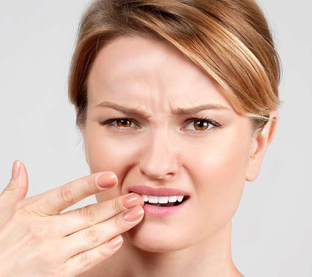 Houston What Should I Do If I Chip My Tooth?