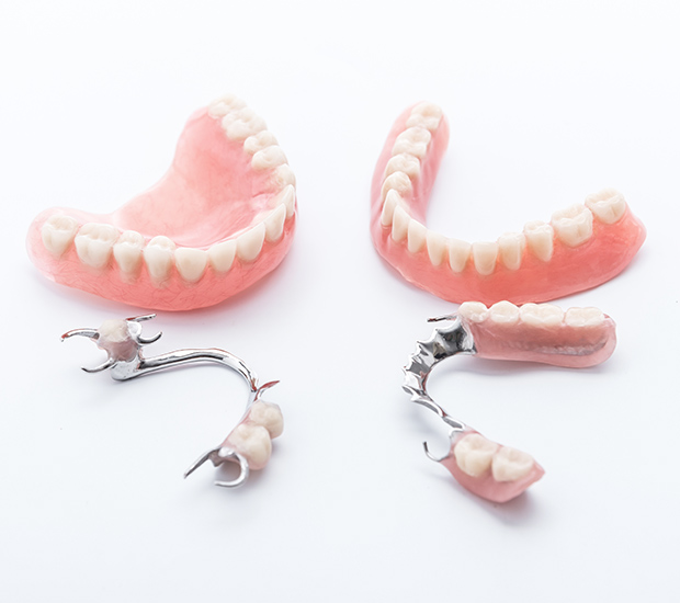 Houston Dentures and Partial Dentures