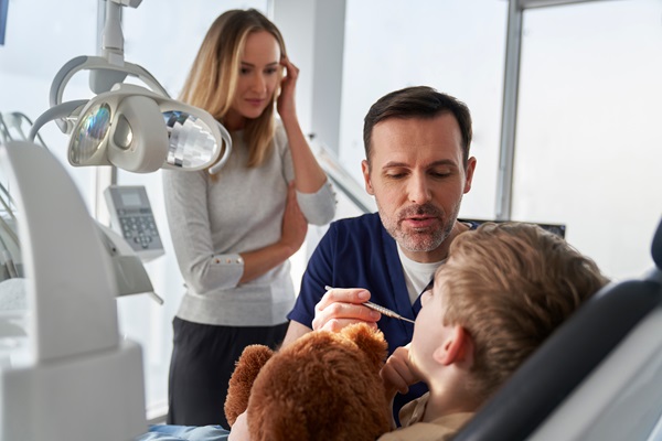 How A Family Dentist Restores Damaged Or Missing Teeth